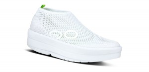 Oofos OOmega Chukka Shoe White | WIYH52708