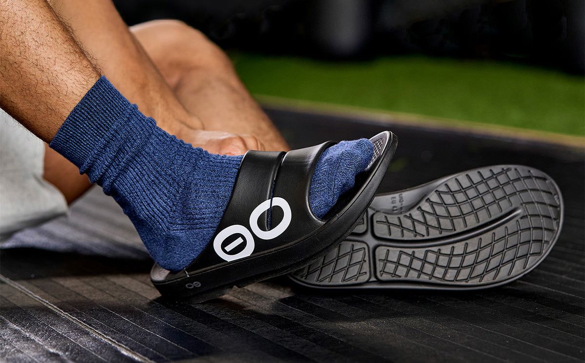 Oofos OOahh Sport Slide Sandal White / Black | RLUQ92746