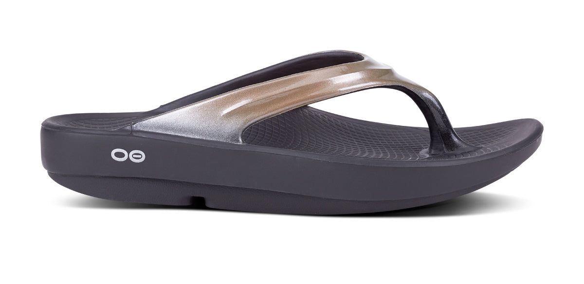 Oofos OOlala Luxe Sandal Latte | YVNX38406