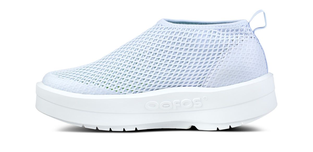 Oofos OOmega Chukka Shoe White / Purple | BSHZ54618