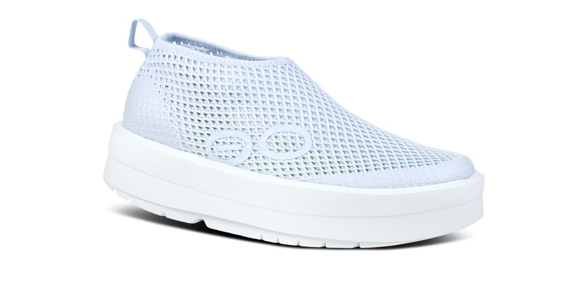 Oofos OOmega Chukka Shoe White / Purple | BSHZ54618