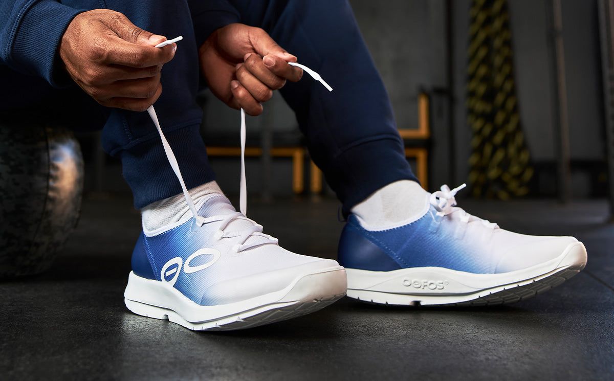 Oofos OOmg Sport LS Low Shoe White / Navy | LAHV71905