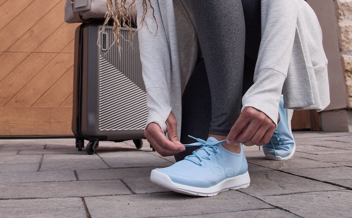 Oofos OOmg Sport LS Low Shoe White / Red Blue | QKVZ54397